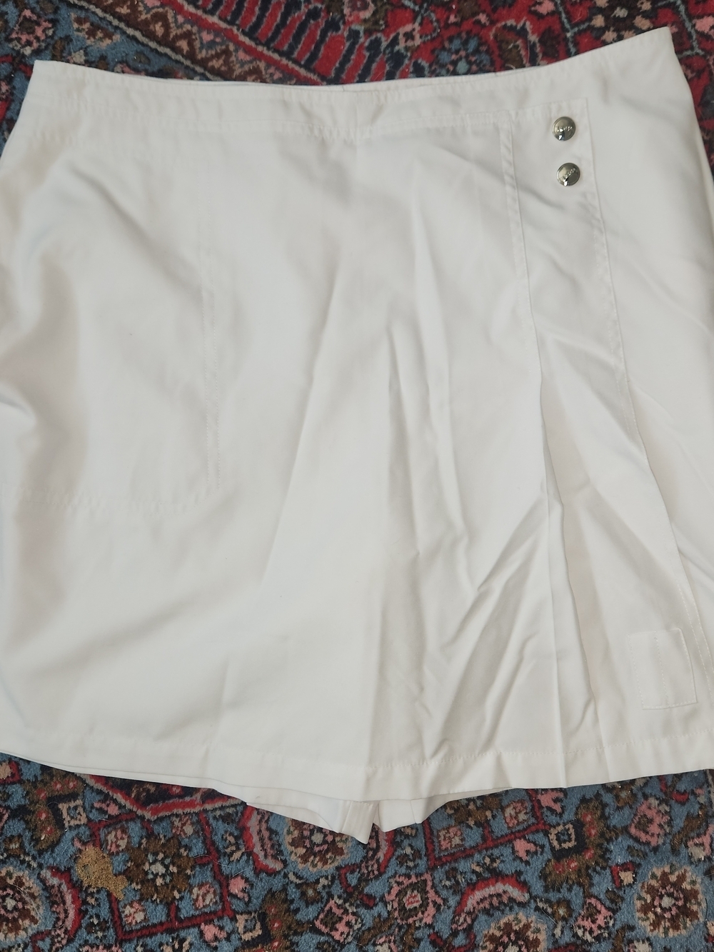 Izode White Pleated Skort with Button Detail